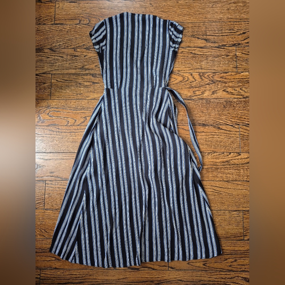 XXS Aritzia Maxi Dress - Wilfred Stripe Summer Dress Navy - Wrap Dress - Picture 2 of 4
